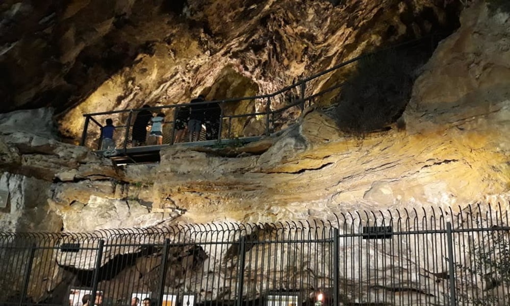 Grotta della Cala CAMEROTA