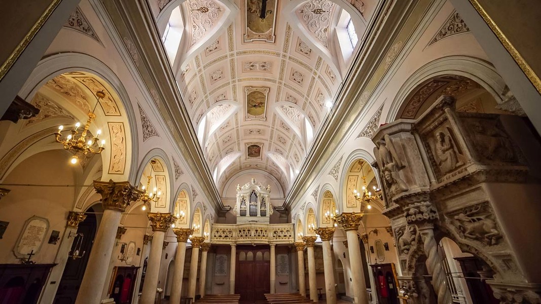 Cattedrale S. Maria Maggiore TEGGIANO