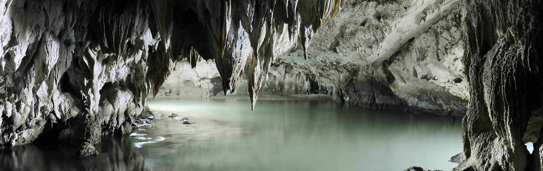 Höhlen von Pertosa-San Pietro al Tanagro